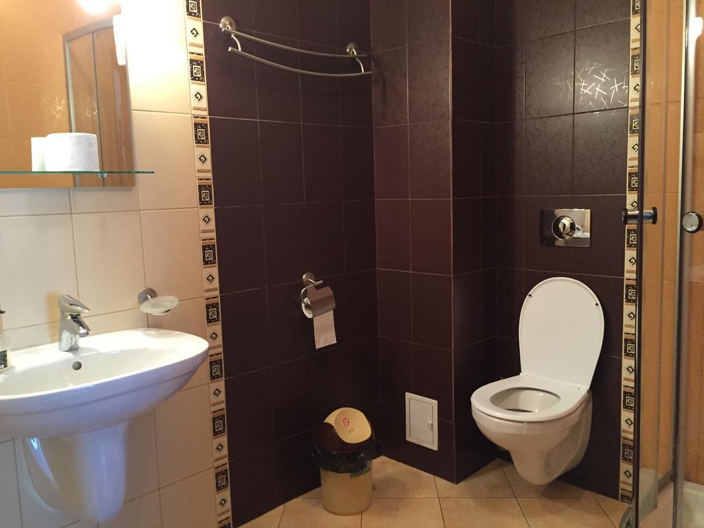 Casa Transilvania Braşov Buitenkant foto