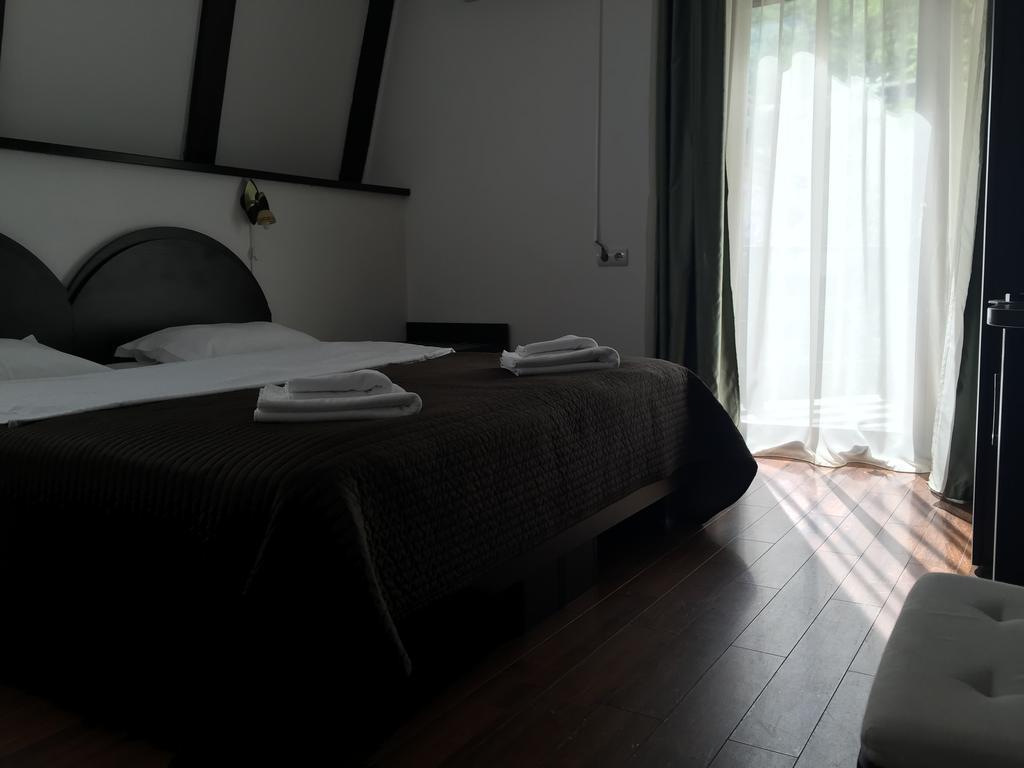 Casa Transilvania Braşov Buitenkant foto